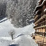 La De La Foux Bed & Breakfast
